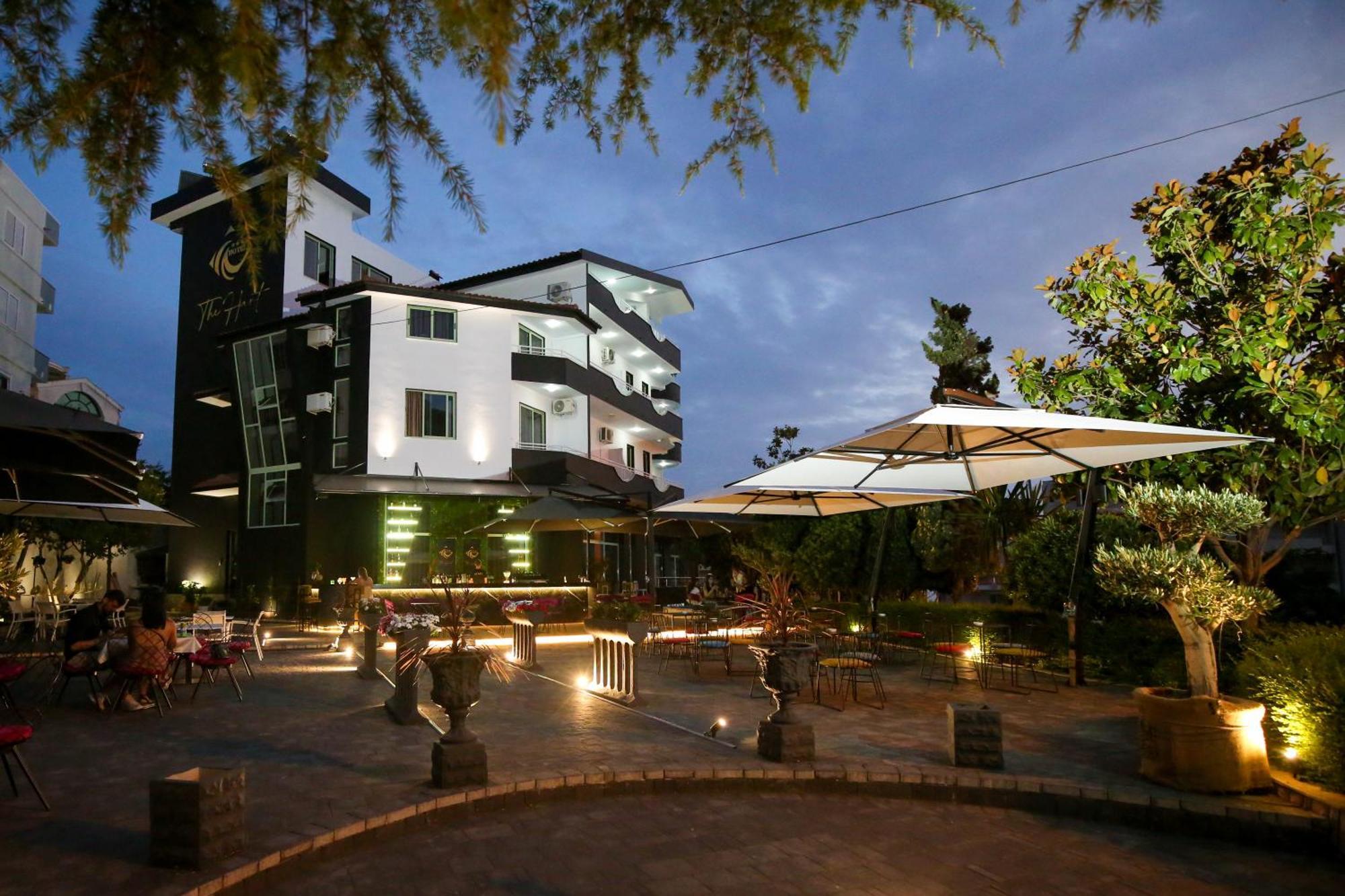 The Hart Vlorë Exterior foto